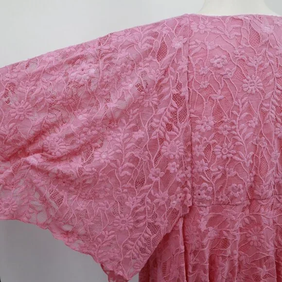 The Pyramid Collection Pink Lace Blouse - Picture 10 of 16